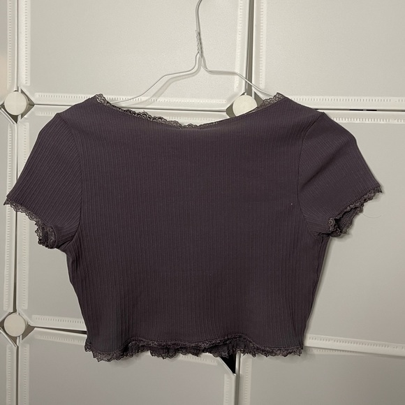 GARAGE - Purple Cropped Short Sleeve - Picture 2 of 3